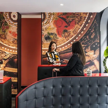 Regina Opéra Grands Boulevards Hotel 4*