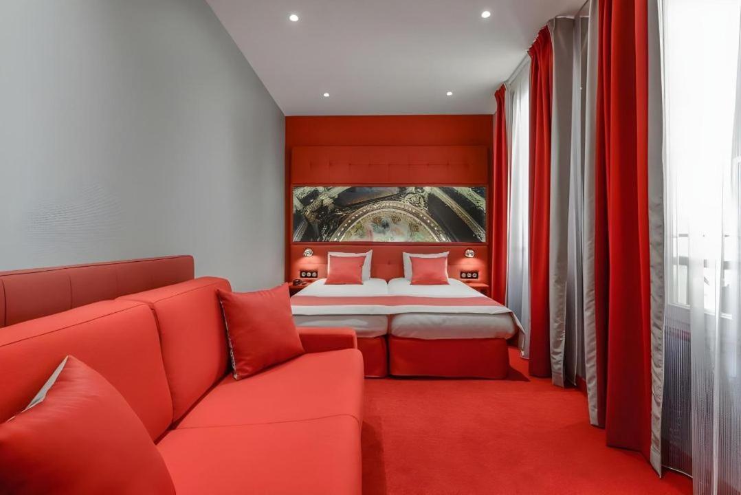 Regina Opera Grands Boulevards Hotel 4*